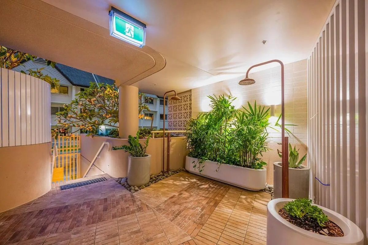 Escape To Paradise - Palm Beach Gold Coast Australia